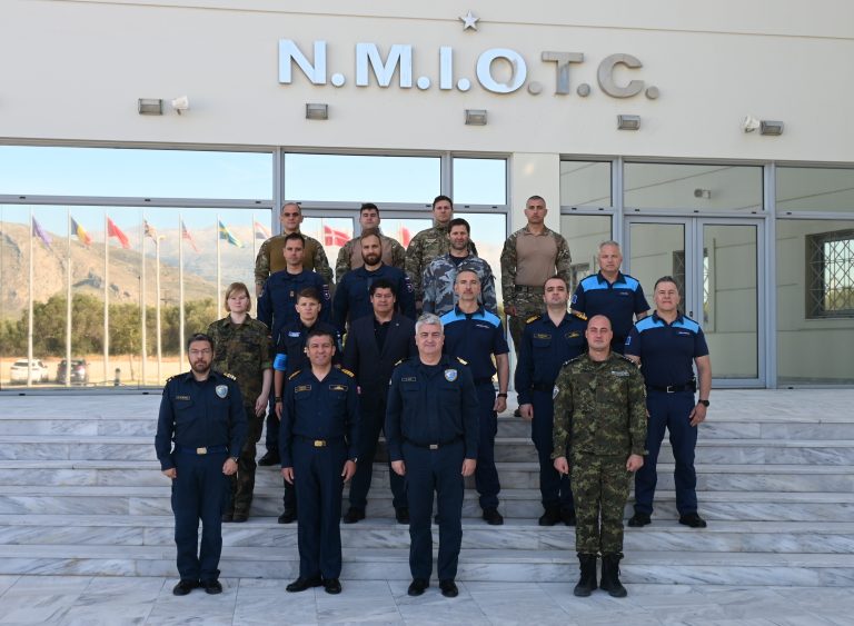 Course 13000 Command Team Issues in Maritime Interdiction Operation in Support of International Efforts to Manage the Migrant and Refugee Crisis at Sea