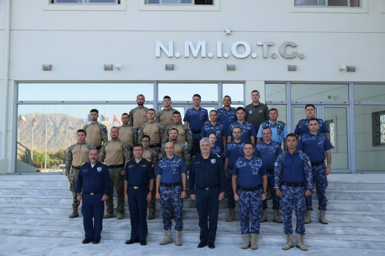 ROS ‘Regina Maria’ Command & Boarding Team trained before deployment on OSG
